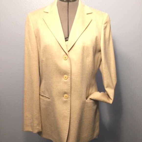 Cantarelli Jackets & Blazers - 💕Cantarelli blazer💕